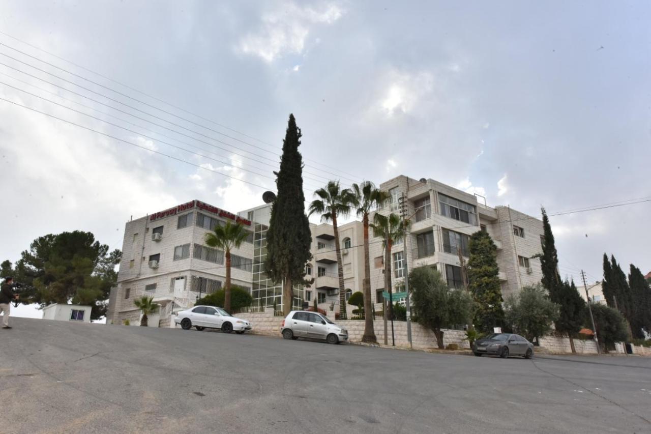 Al Farooq Hotel Apartments Амман Экстерьер фото