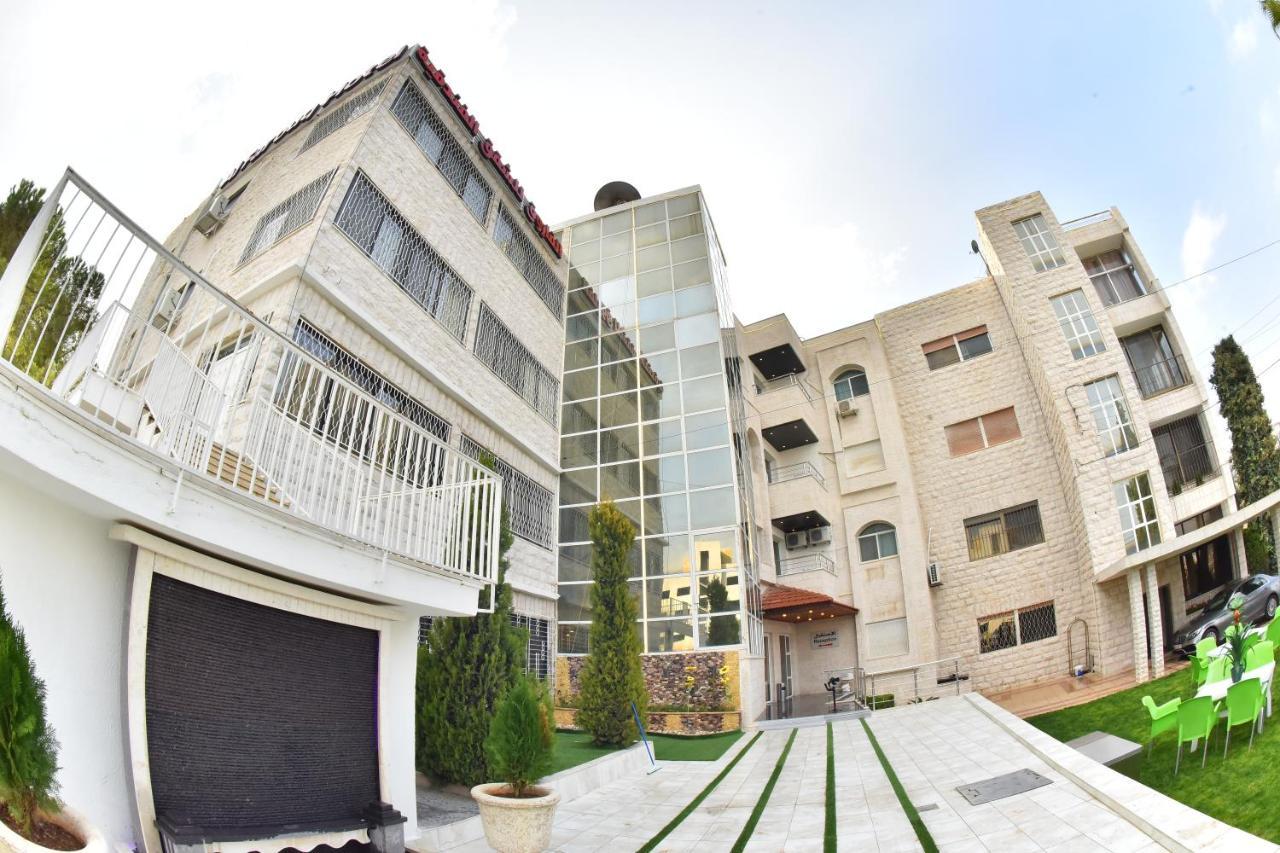 Al Farooq Hotel Apartments Амман Экстерьер фото